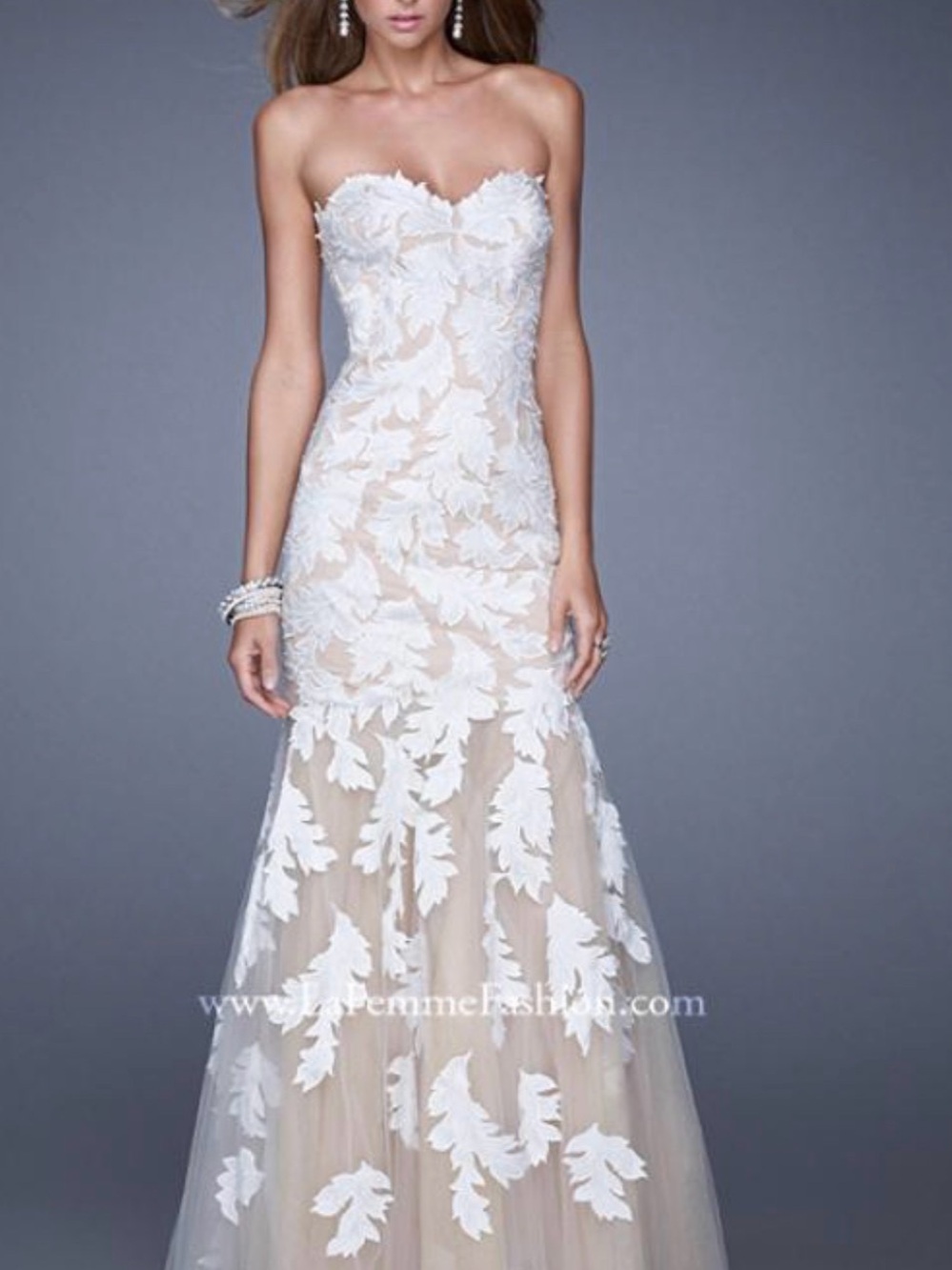 La Femme Girls Tan/Champagne Prom Formal Dress
